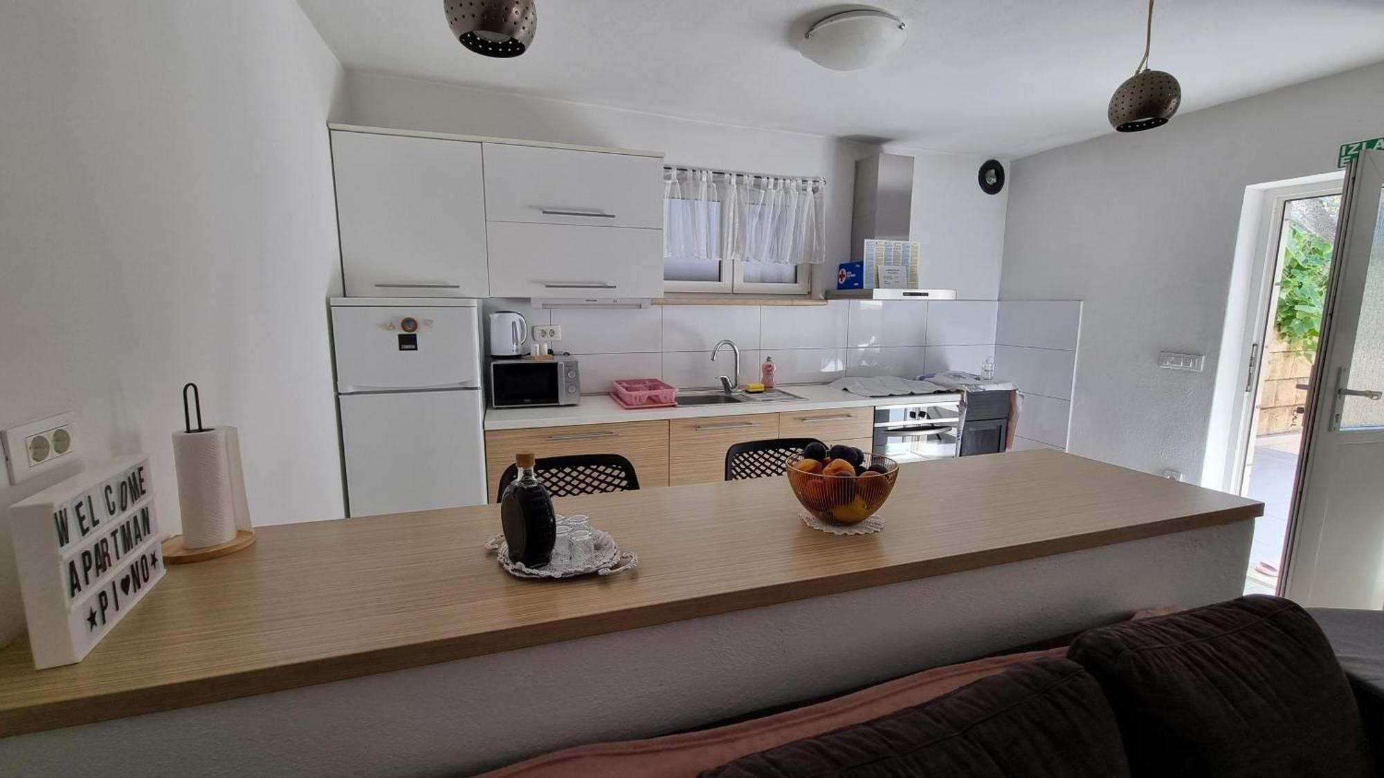 Apartment Pino Pucisca Eksteriør billede